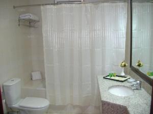 Ванная комната в Al Thuraya Hotel