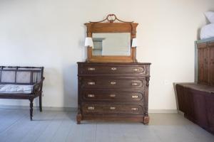 Fotografie z fotogalerie ubytování Pyrgos Stone House v destinaci Emporeiós