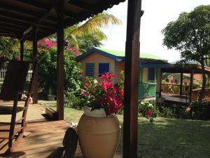 Gallery image of Large Cottage Rodney Bay 2 bedrooms 2 bathrooms in Gros Islet