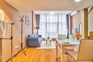 Gallery image of Plesant Daily Rental Apartment in Hangzhou