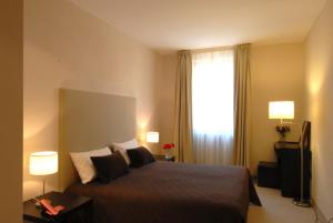 Gallery image of Hotel Touring in Livorno
