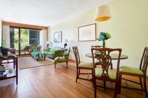Uma área de estar em Quinta da Casa Branca - Small Luxury Hotels of the World