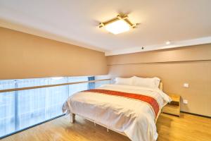Postel nebo postele na pokoji v ubytování Plesant Daily Rental Apartment