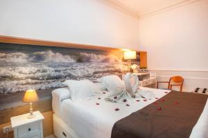 Posteľ alebo postele v izbe v ubytovaní Hotel Ribes Roges