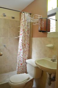 Koupelna v ubytování Hostal La Candelaria
