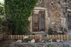 Fotografie z fotogalerie ubytování Lavender Cottage. v destinaci Skriperón