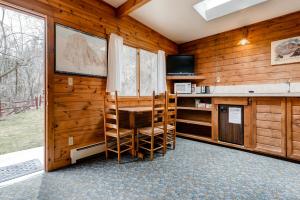 Cucina o angolo cottura di A-Lodge Boulder