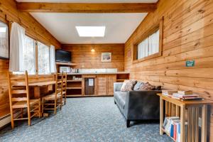 Cucina o angolo cottura di A-Lodge Boulder