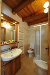 Gresil Residence tesisinde bir banyo