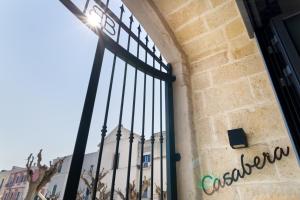 Certifikát, hodnocení, plakát nebo jiný dokument vystavený v ubytování Casabera