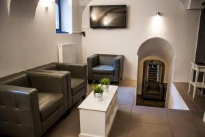 TV a/nebo společenská místnost v ubytování 4 Rooms