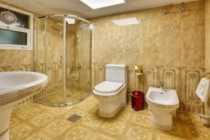 Gallery image of Al Khalidiah Resort in Sharjah +26 photos