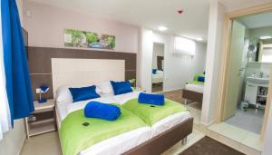 Postel nebo postele na pokoji v ubytování Five Rivers Rooms