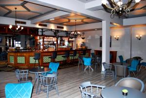 El lounge o bar de Coast Rosslare Strand