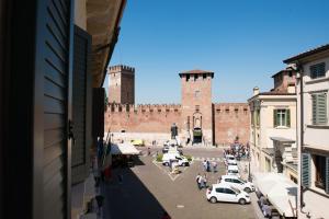 Kép Carrera Home Appartamenti Verona - Bike Hotel szállásáról Veronában a galériában