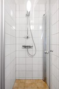 Et badeværelse på LS Apartments