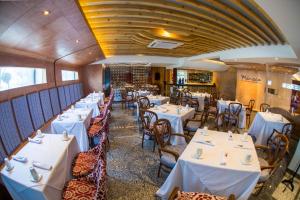 Restaurace v ubytování WeEnjoy Hotels Grand Prix Aeropuerto CDMX