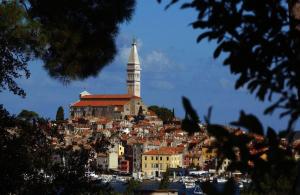 Výhľad na mesto Rovinj alebo výhľad na mesto priamo z apartmánu