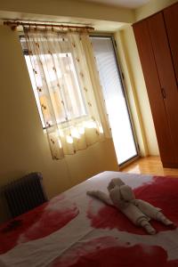 Postel nebo postele na pokoji v ubytování Teona Apartment Ohrid