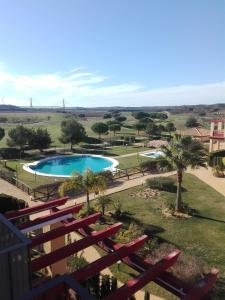 Bazén v ubytovaní Costa Esuri, Albatros Golf 1 Ayamonte alebo v jeho blízkosti