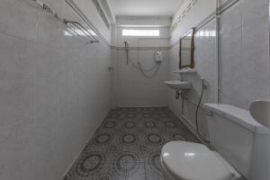 Ein Badezimmer in der Unterkunft BABA Guesthouse