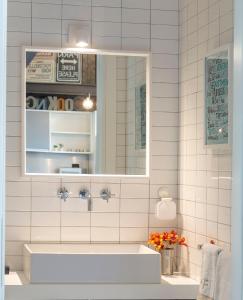 Ein Badezimmer in der Unterkunft The Loft Unique Designed