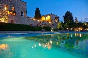 Πισίνα στο ή κοντά στο Mir Amin Palace