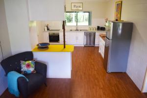 A kitchen or kitchenette at Egrets Rest 
