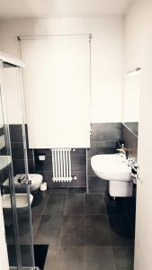 Kylpyhuone majoituspaikassa Diamond Suite Verona
