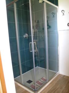 A bathroom at B&B Baratoff