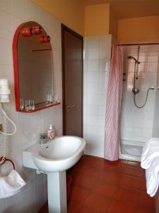 Koupelna v ubytování Hotel Barolo Classico