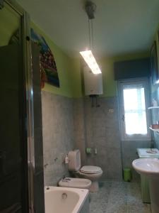 Kylpyhuone majoituspaikassa I Tetti Di Sassari B&B