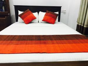 Letto o letti in una camera di Sunhill Lake Tourist Rest