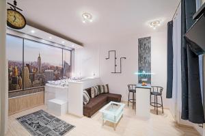 A seating area at FREE PARKING, QUIET design flat in the centre