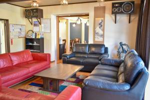 Area soggiorno di Mojo Lodge Hakuba