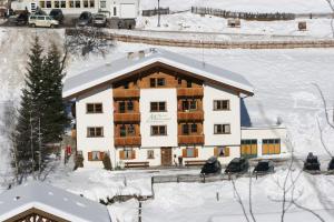 Haus am Mühlanger during the winter