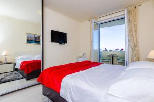 Gallery image of Deluxe Sunset Room, view of the Old Town in Dubrovnik