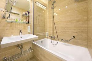 Koupelna v ubytování Ametyst Hotel Praha