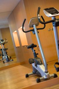 Fitness centrum a/nebo fitness zařízení v ubytování Hotel Santika Bandung