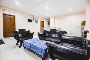 Gallery image of RedDoorz Plus @ Pogung Raya in Yogyakarta