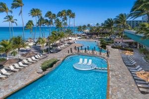 Вид на басейн у All Inclusive Holiday Inn Resort Aruba - Beach Resort & Casino, an IHG Hotel або поблизу