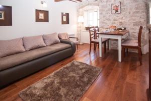 Posezení v ubytování Apartments Lufra Skradin