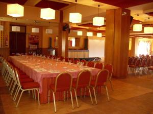 Restaurace v ubytování Hotel Rural Vado del Duratón