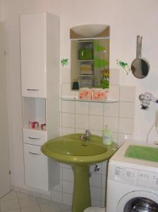 Kuchyň nebo kuchyňský kout v ubytování Ferienwohnung Hinterdorfer