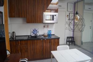 Kuchyňa alebo kuchynka v ubytovaní Apartament Ariańska