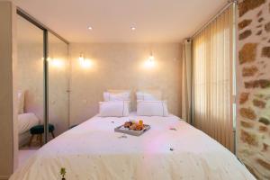 Gallery image of Aby in Cannes