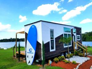 Gallery image of Orlando Lakefront Tiny Houses in Orlando