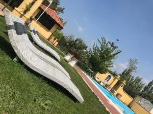 Bazén v ubytování Hotel Villa Rita nebo v jeho okolí