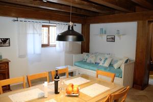 Fotografie z fotogalerie ubytování Apartmani Vila Angelina v destinaci Selce