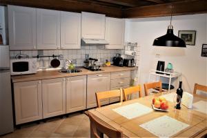 Fotografie z fotogalerie ubytování Apartmani Vila Angelina v destinaci Selce